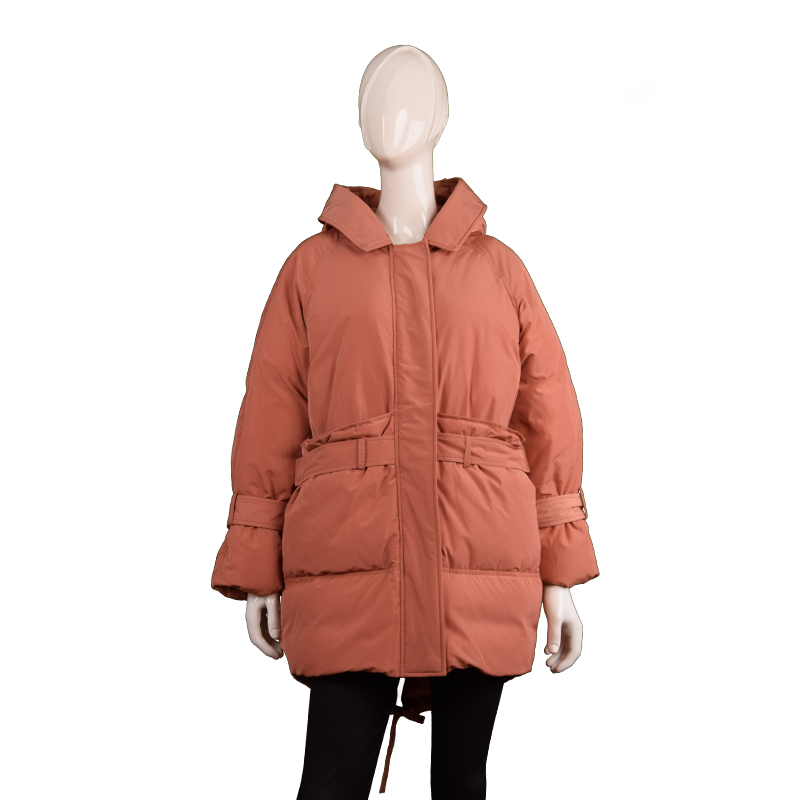 女士翻領(lǐng)中長(zhǎng)腰帶款羽絨服